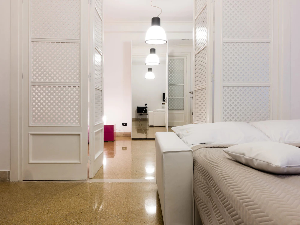 Suite In Center