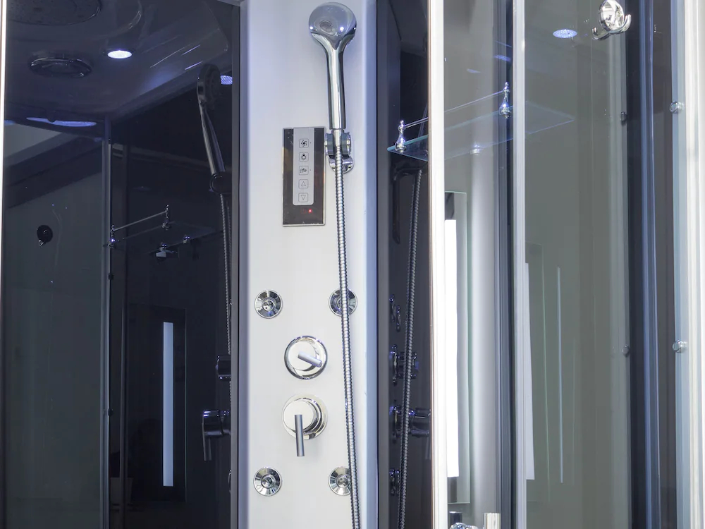 Suite In Center