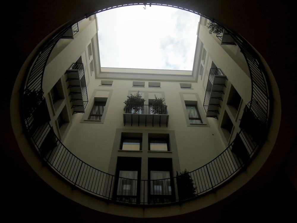 Suite Quaroni