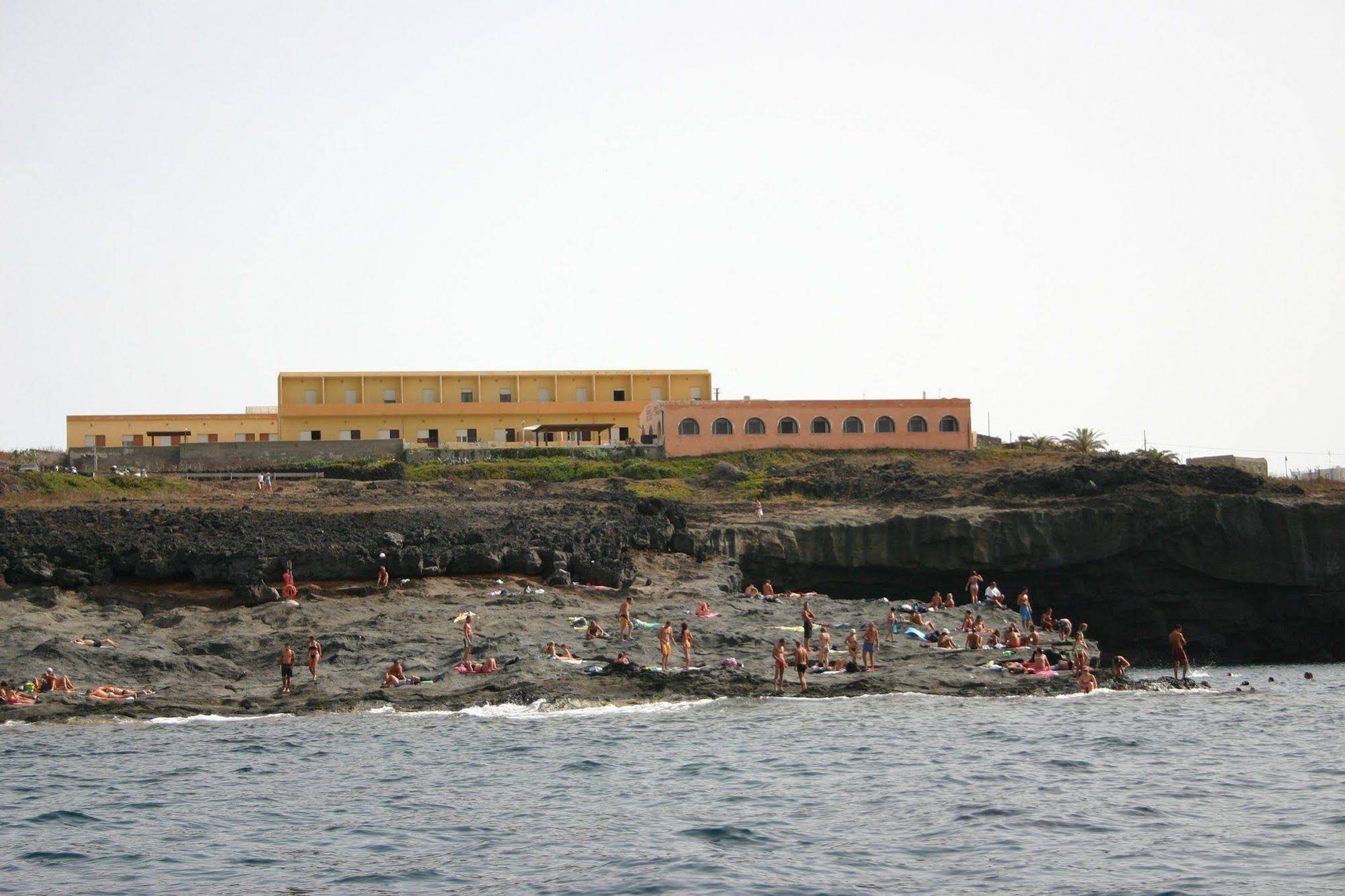 Hotel Bue Marino