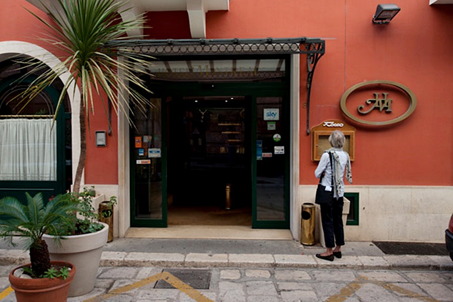 Hotel Montreal