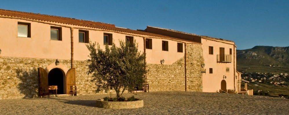 Masseria La Chiusa Agriturismo