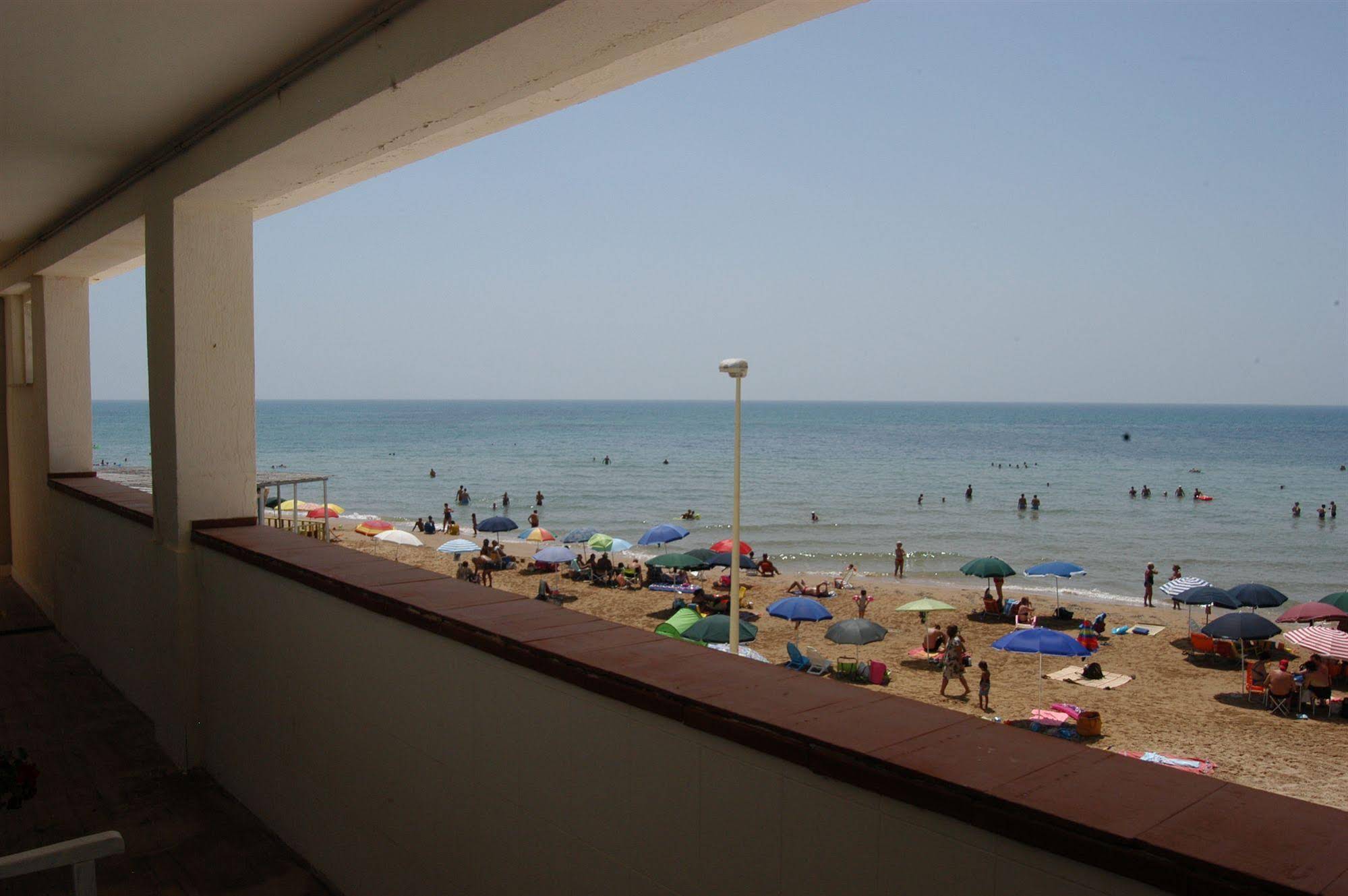 Plaza Beach Hostel