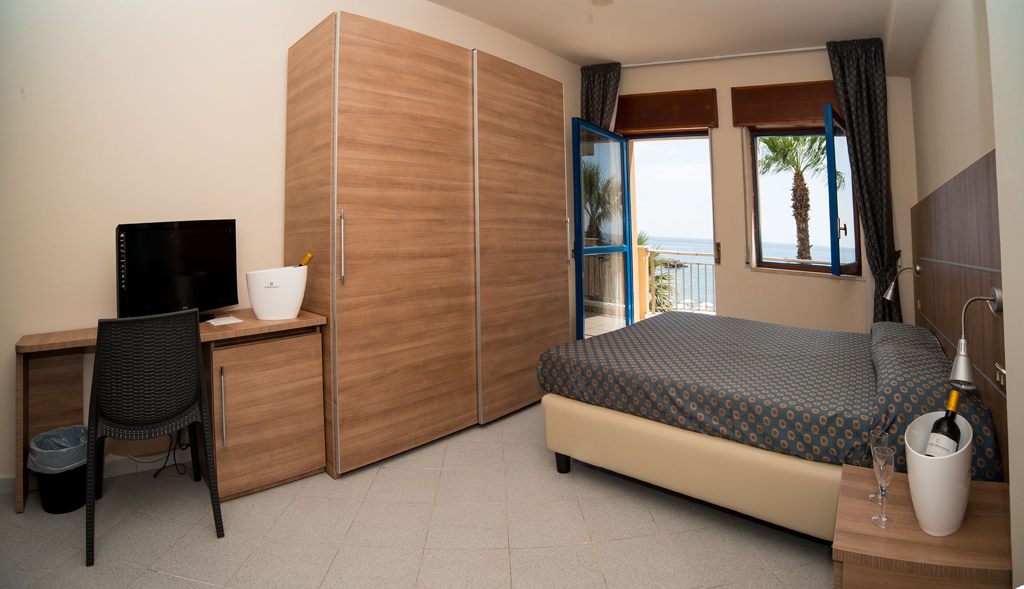 Elihotel