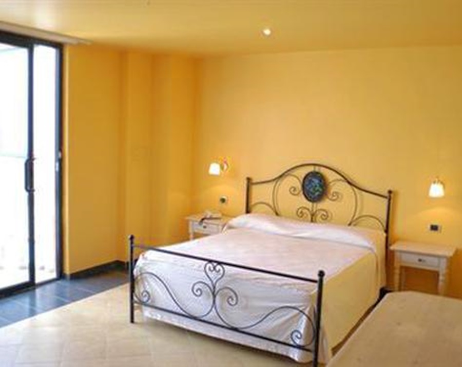 Hotel La Playa Blanca