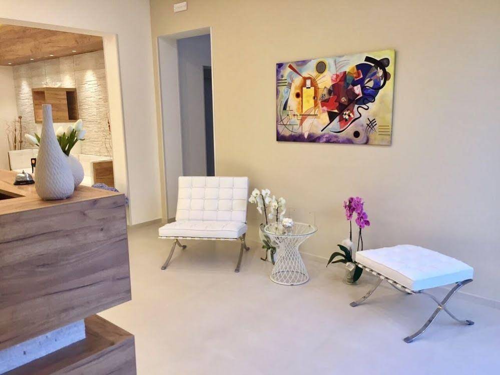 Artemide Hotel