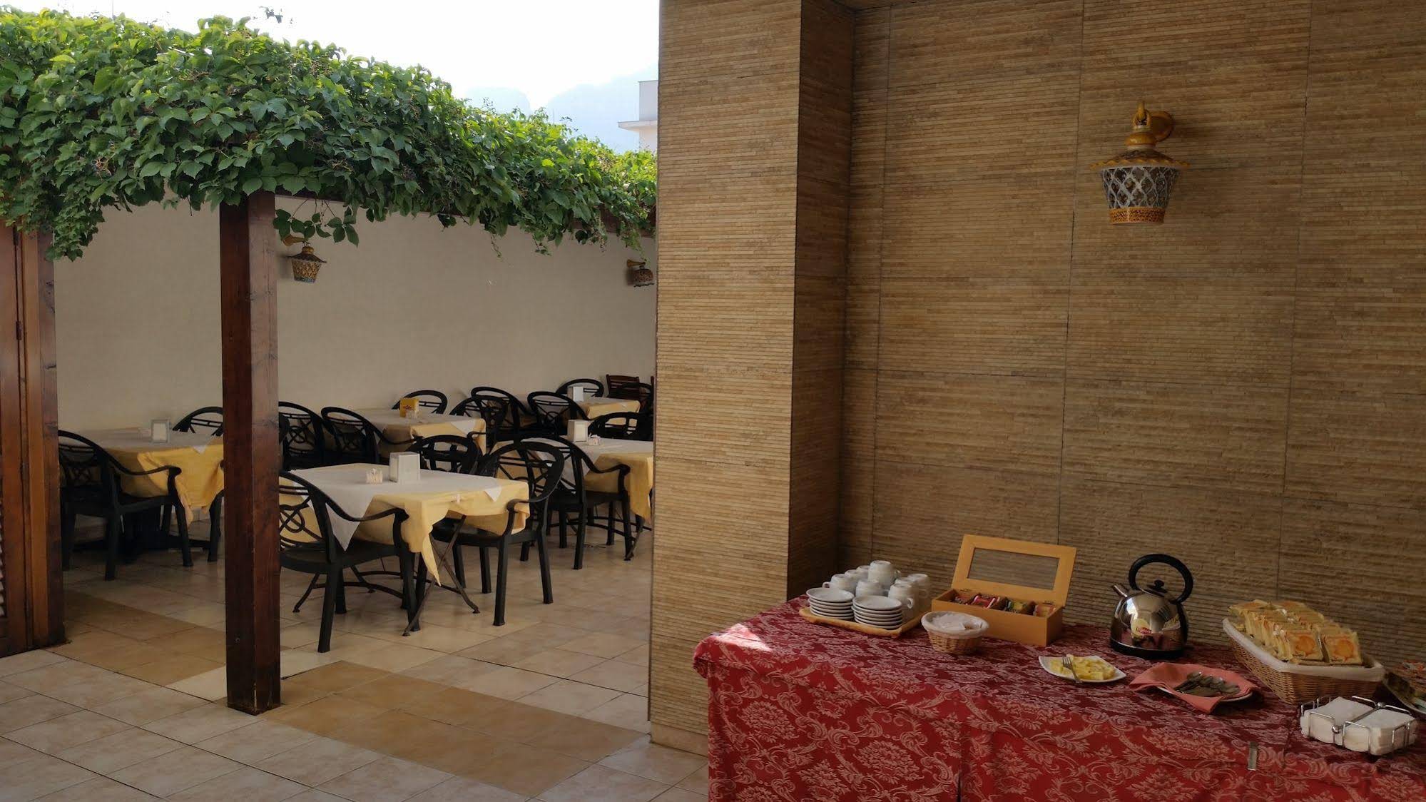 Hotel Al Paradise