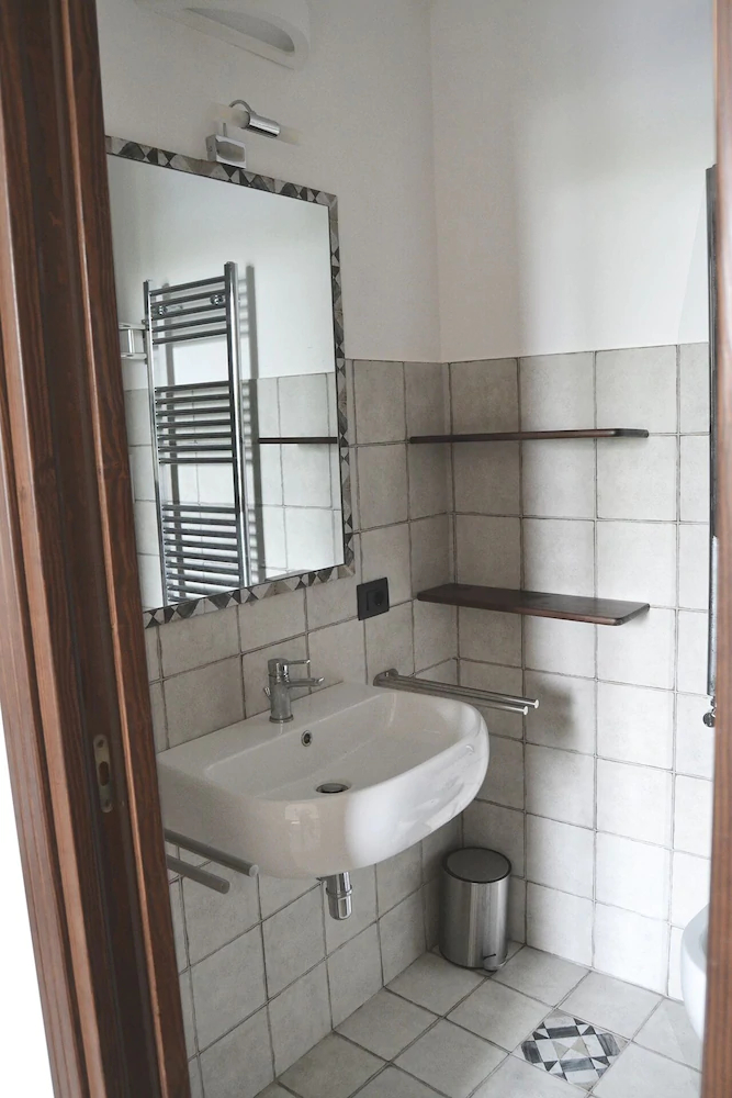Agora Panoramic Rooms