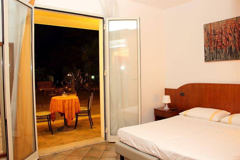 Hotel Villa Soles