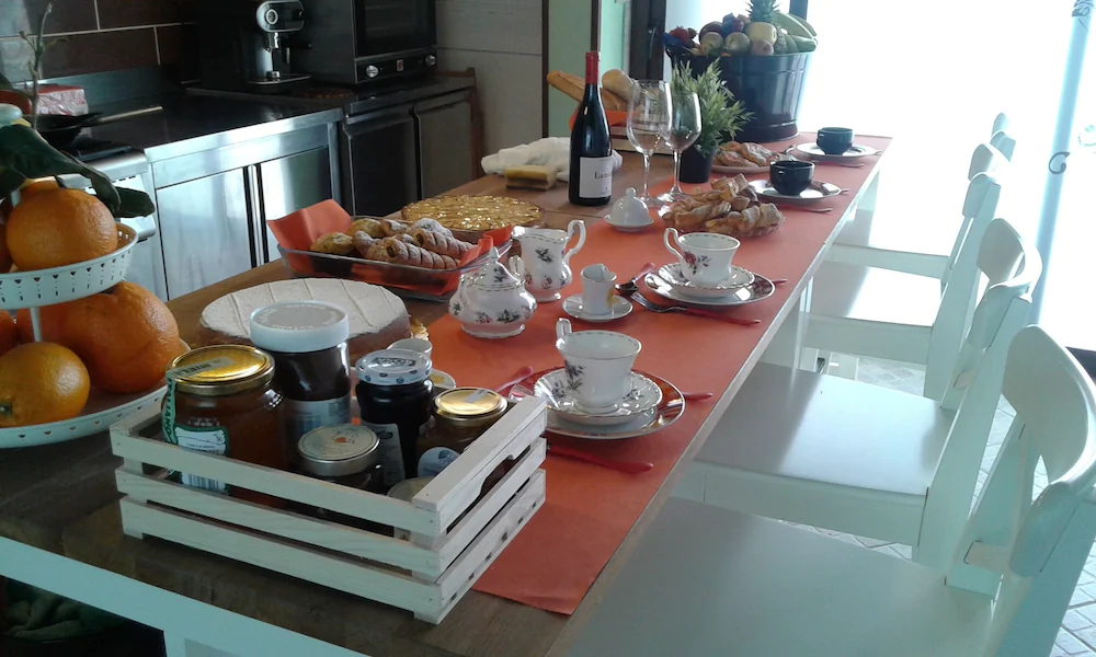 Apollonion Country House