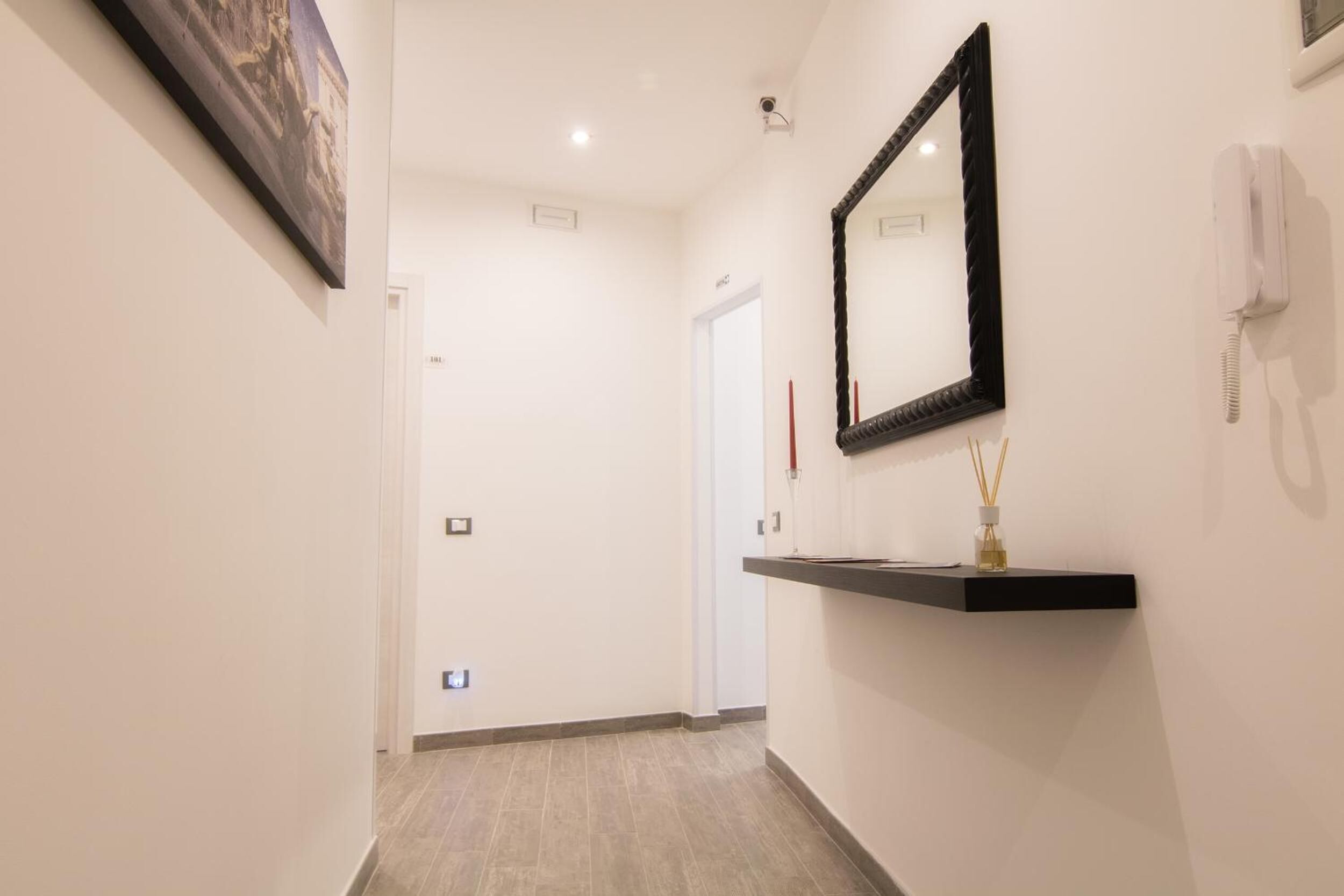 Cavour Rooms