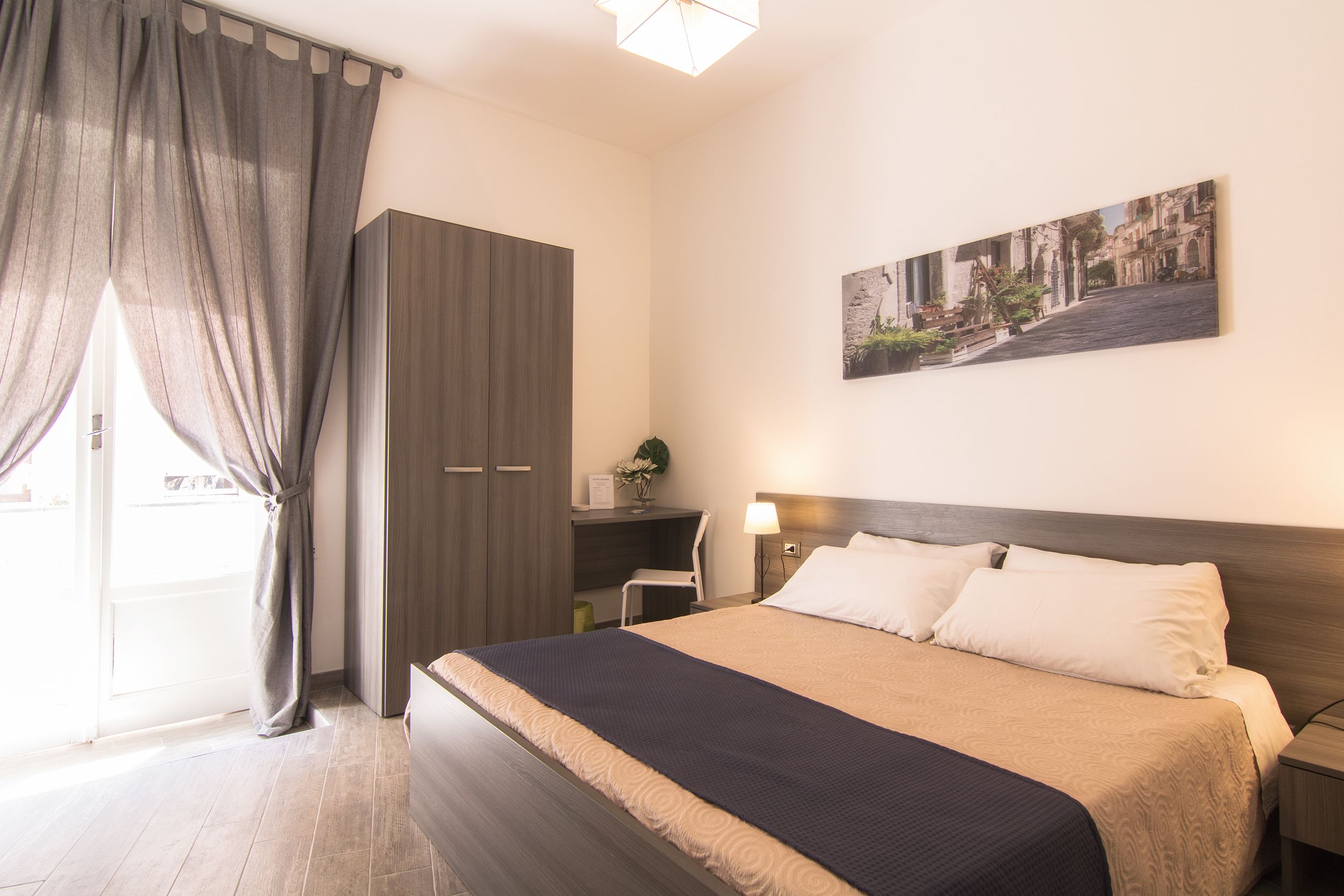 Cavour Rooms