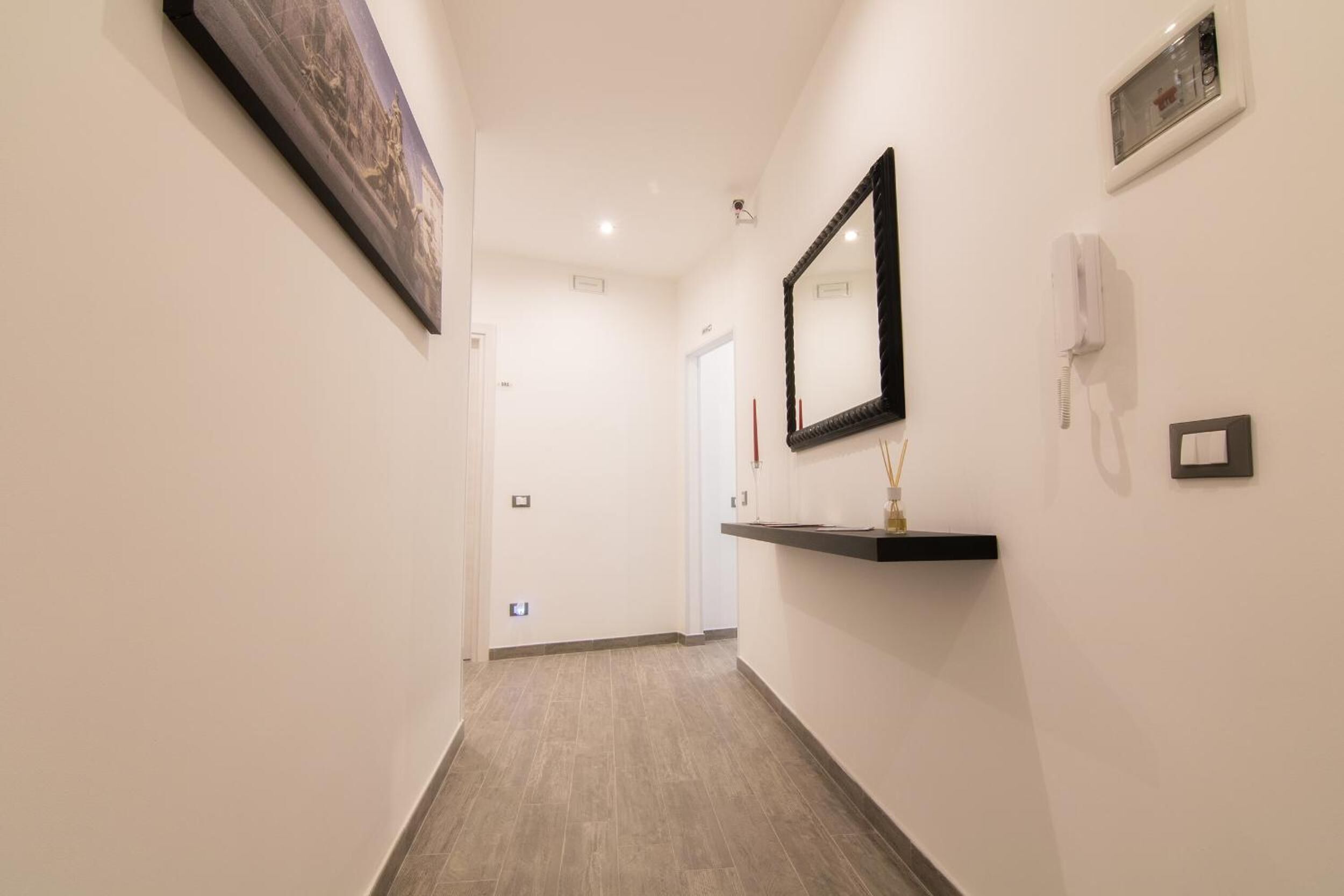 Cavour Rooms
