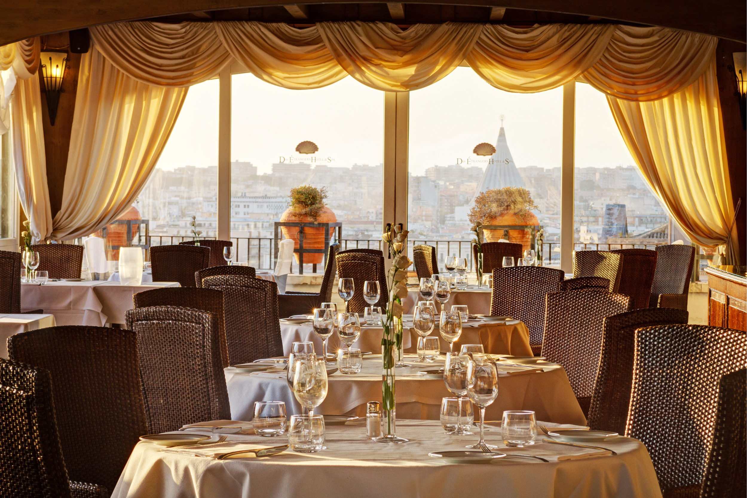 Grand Hotel Des Etrangers