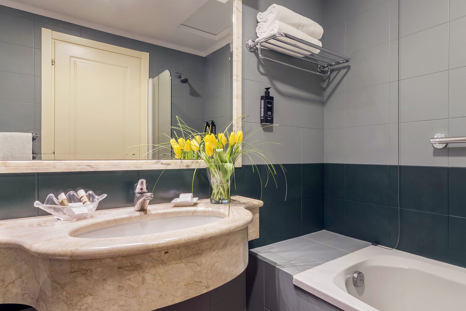 Grand Hotel Villa Politi