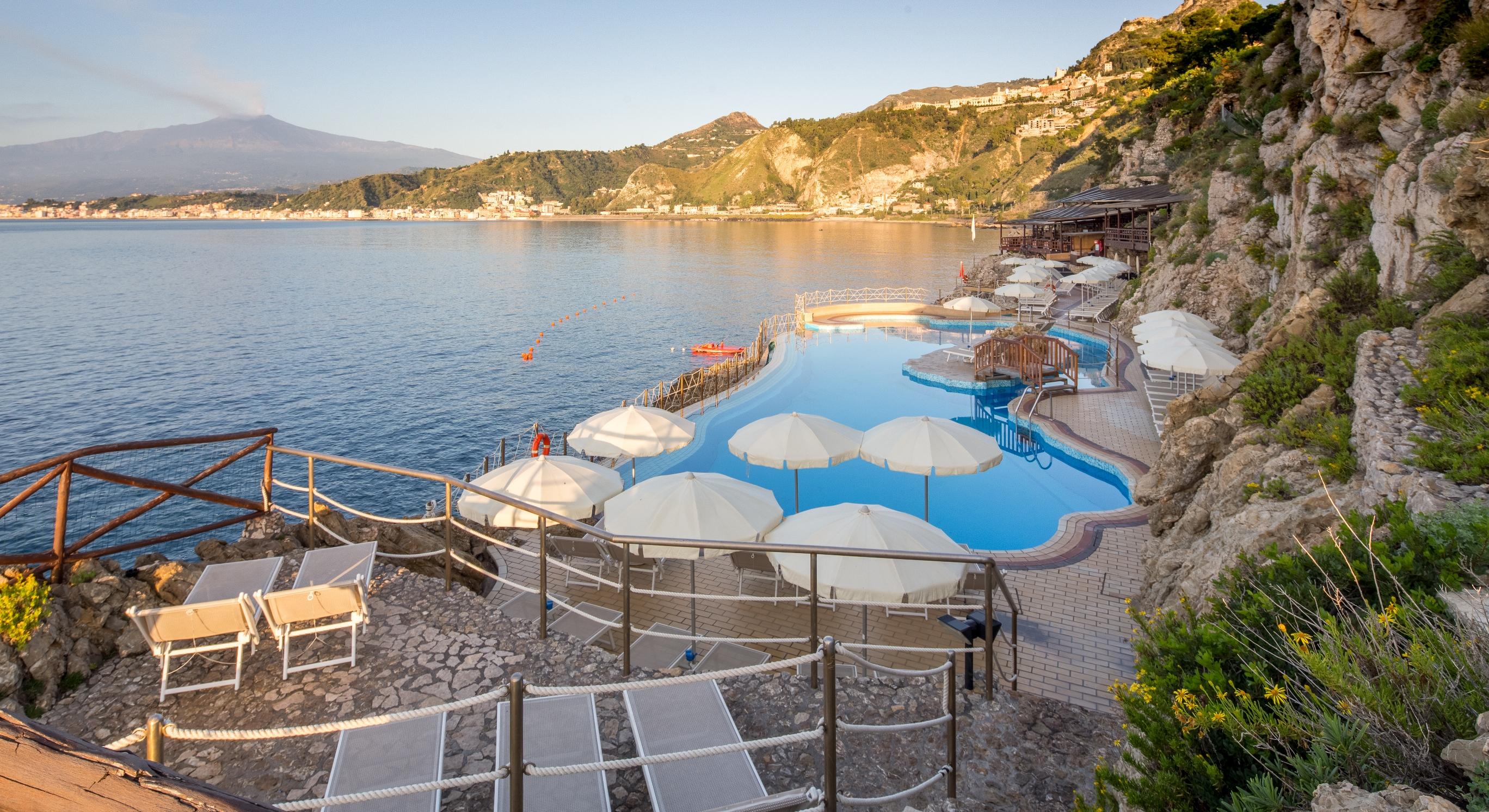 UNAHOTELS Capotaormina