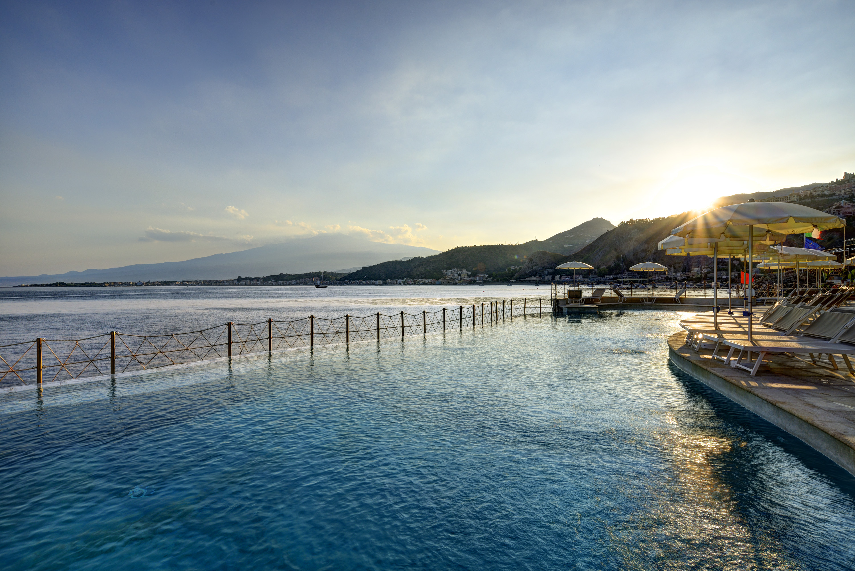 UNAHOTELS Capotaormina
