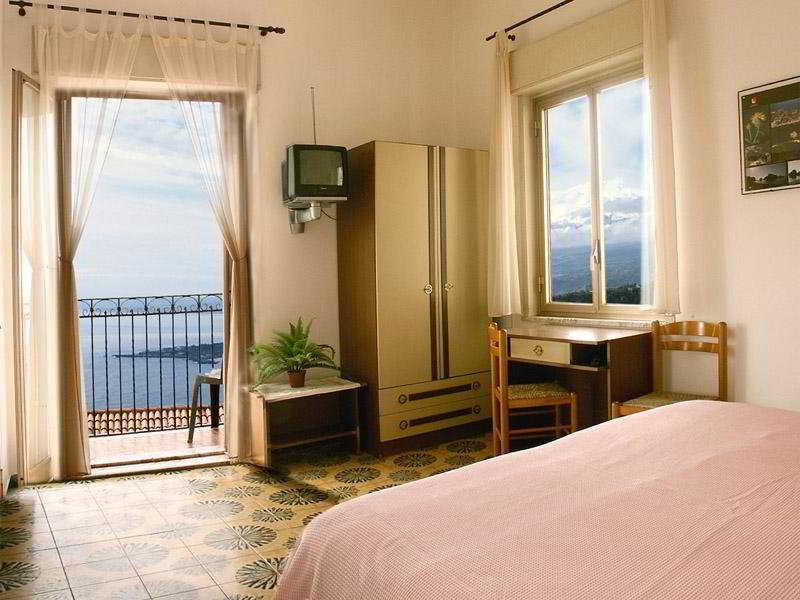 Hotel Elios