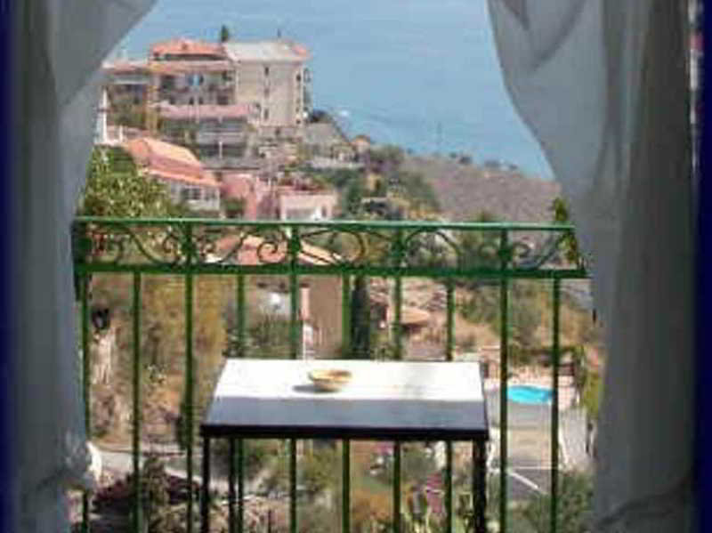 Isoco Guest House