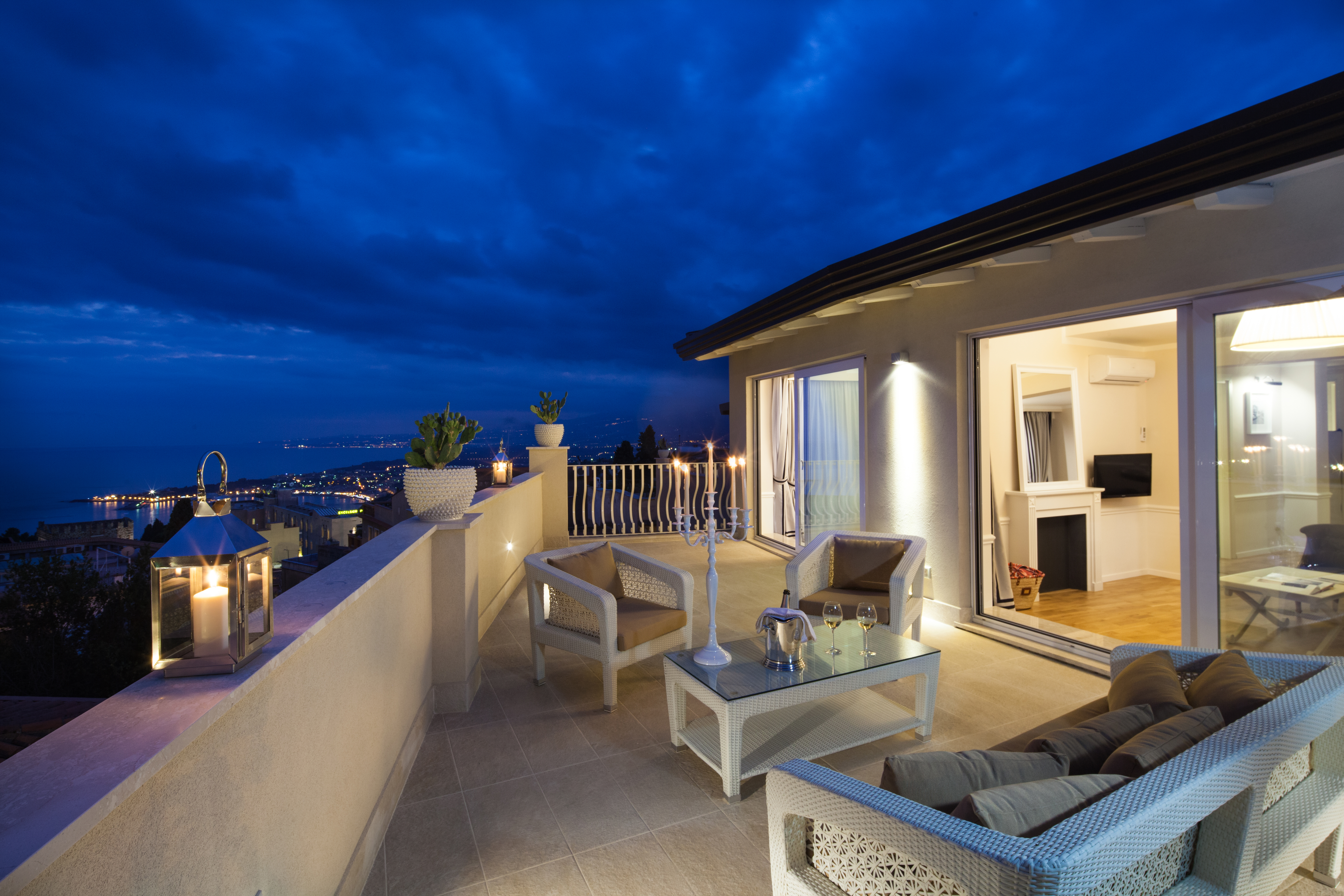 La Maladrina Apartments & Suites
