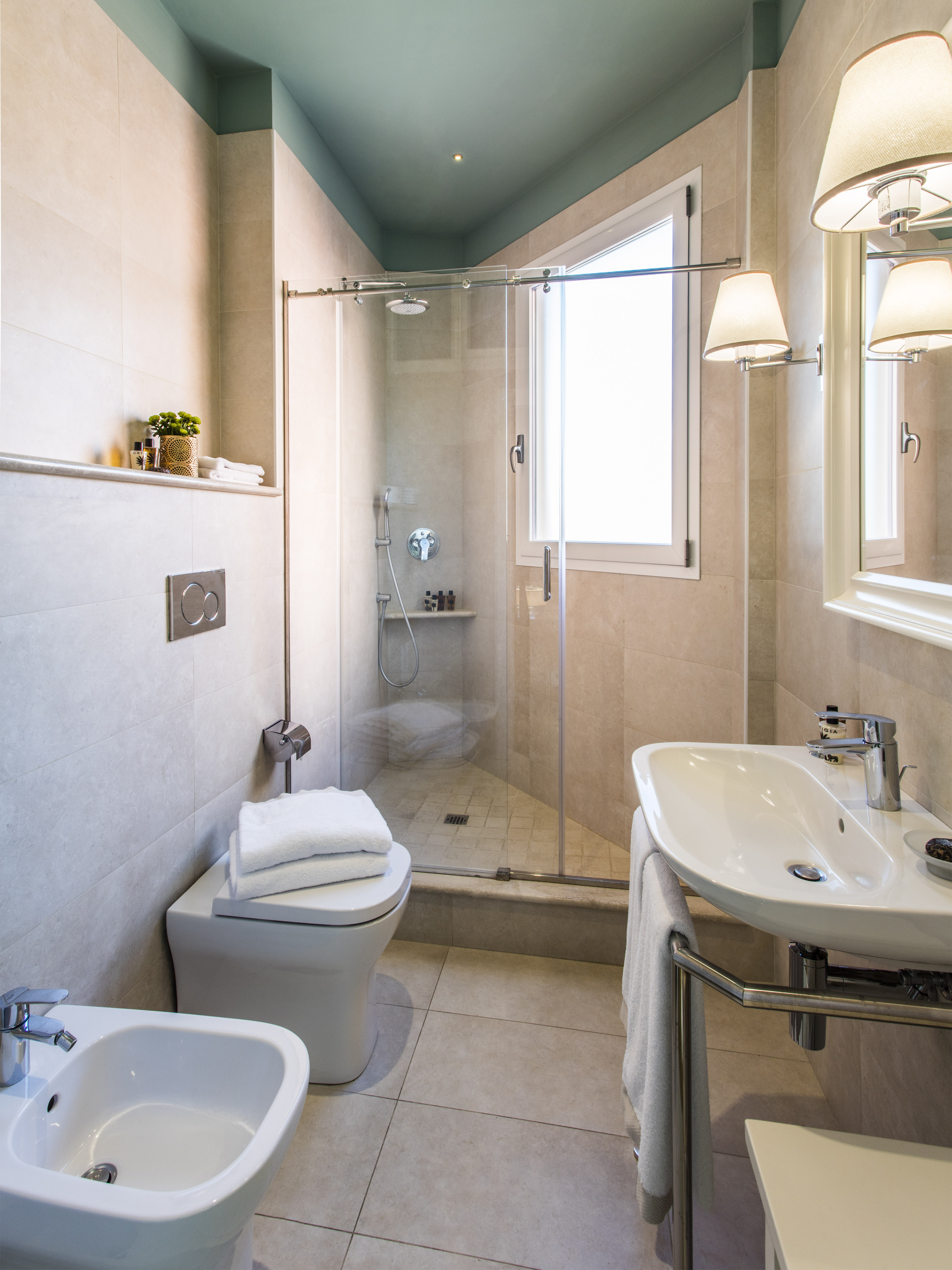 La Maladrina Apartments & Suites