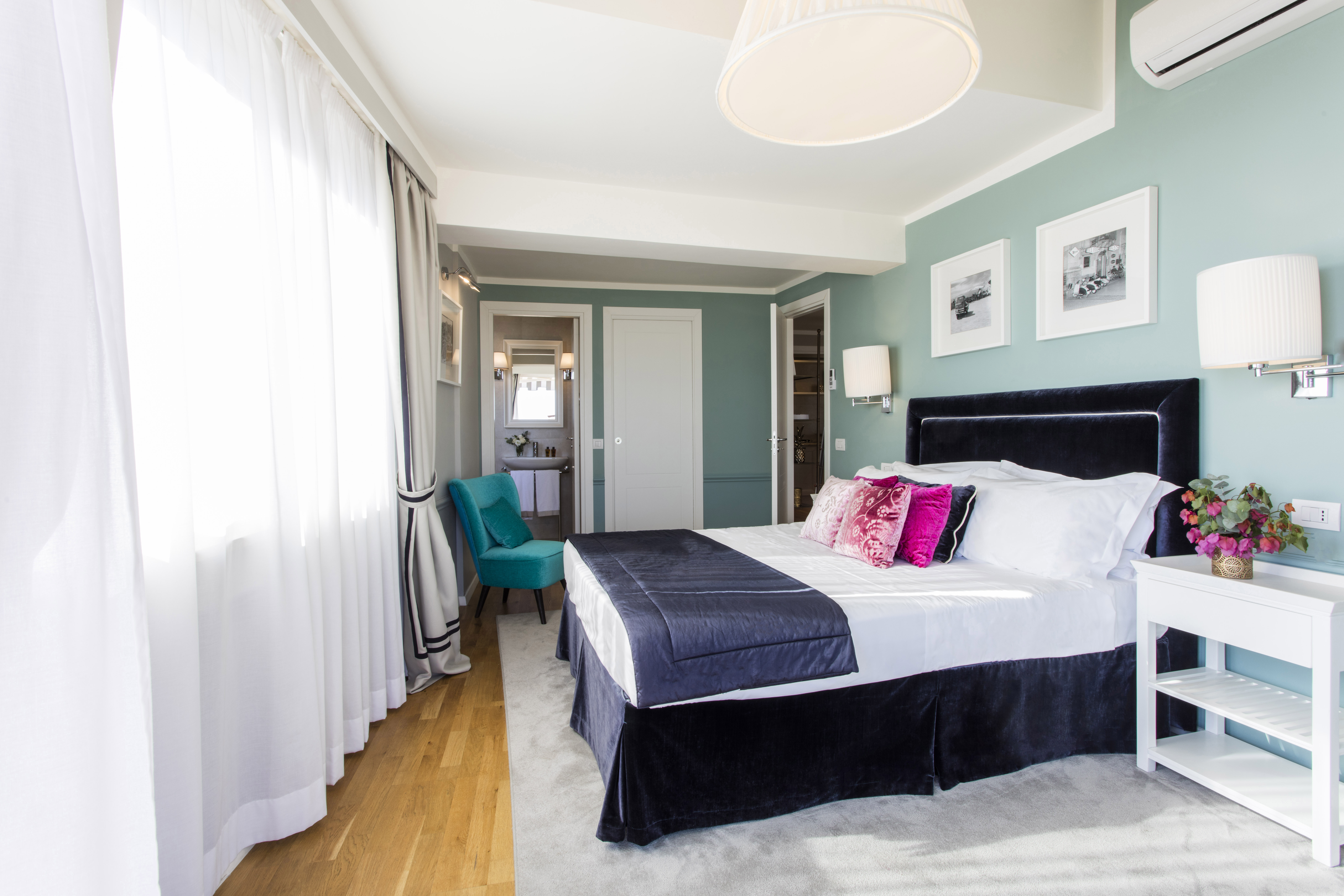 La Maladrina Apartments & Suites