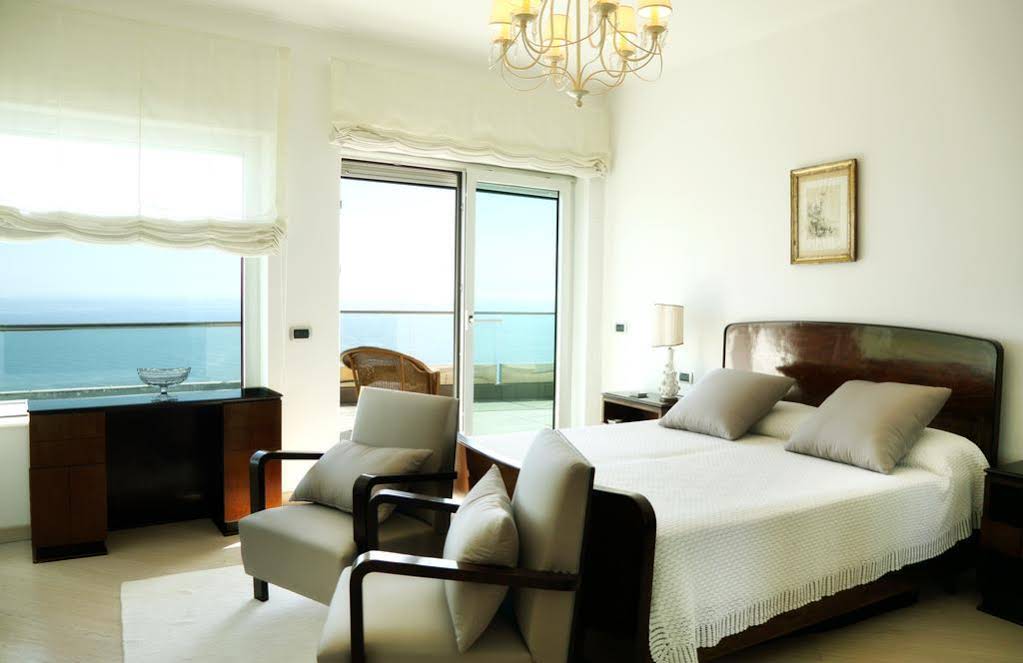 Maison Blanche B&B