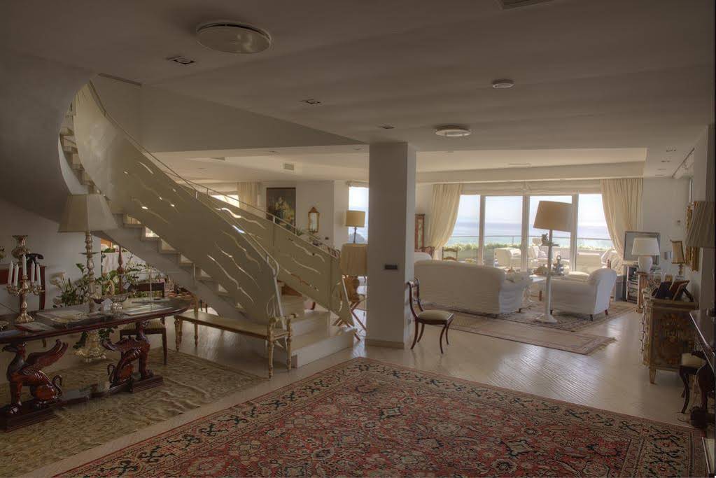 Maison Blanche B&B
