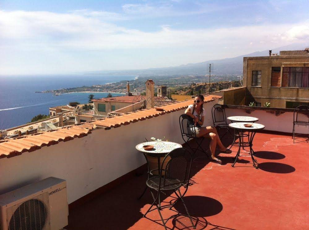 Taormina City Center Apartments
