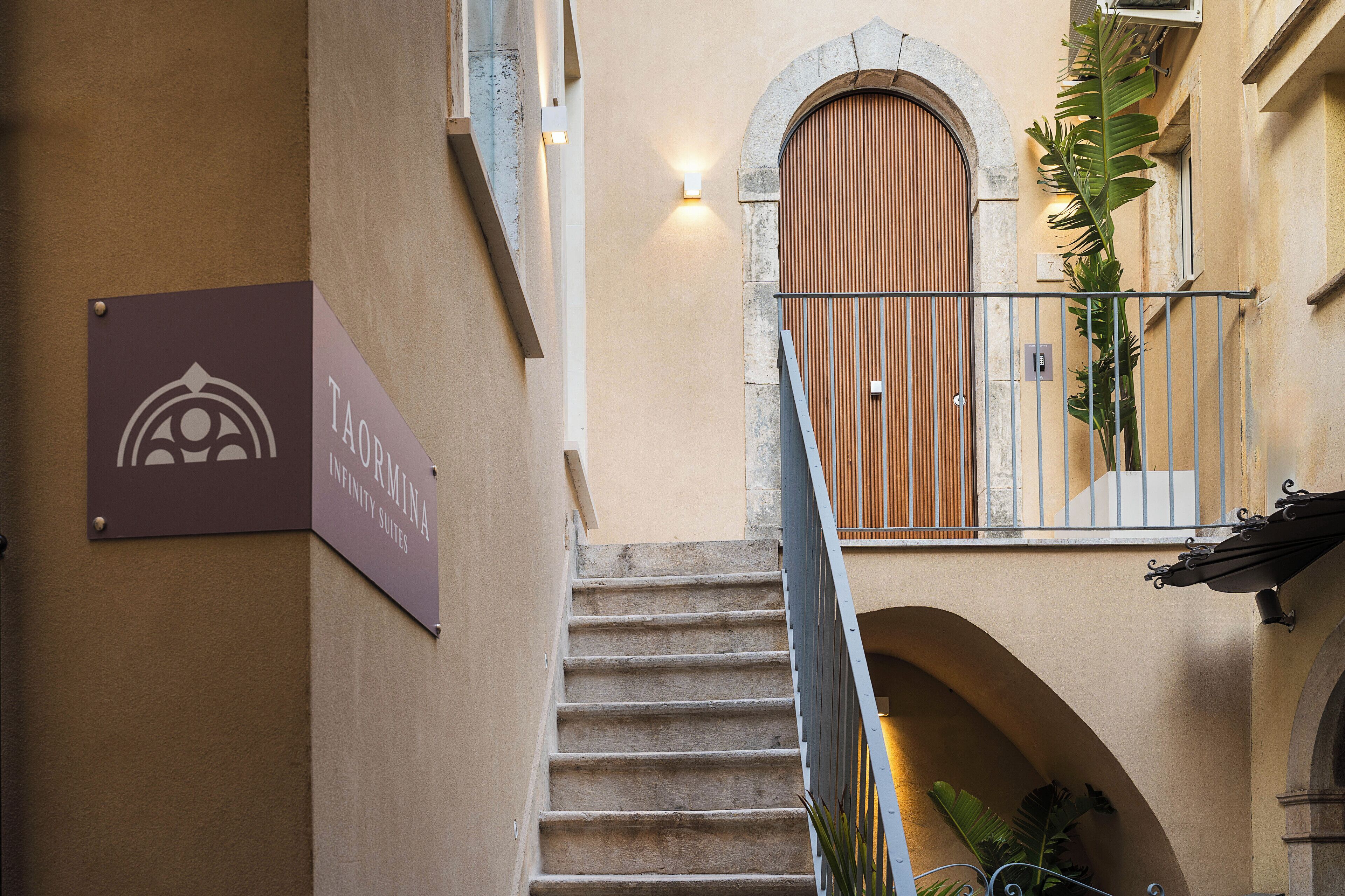 Taormina Infinity Suites