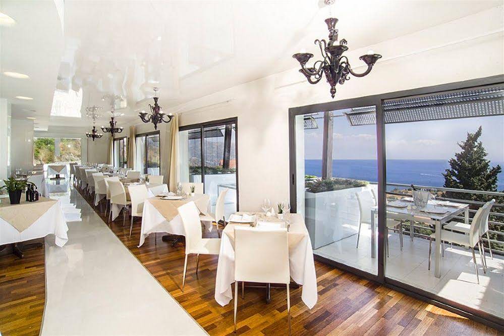 Taormina Palace Hotel