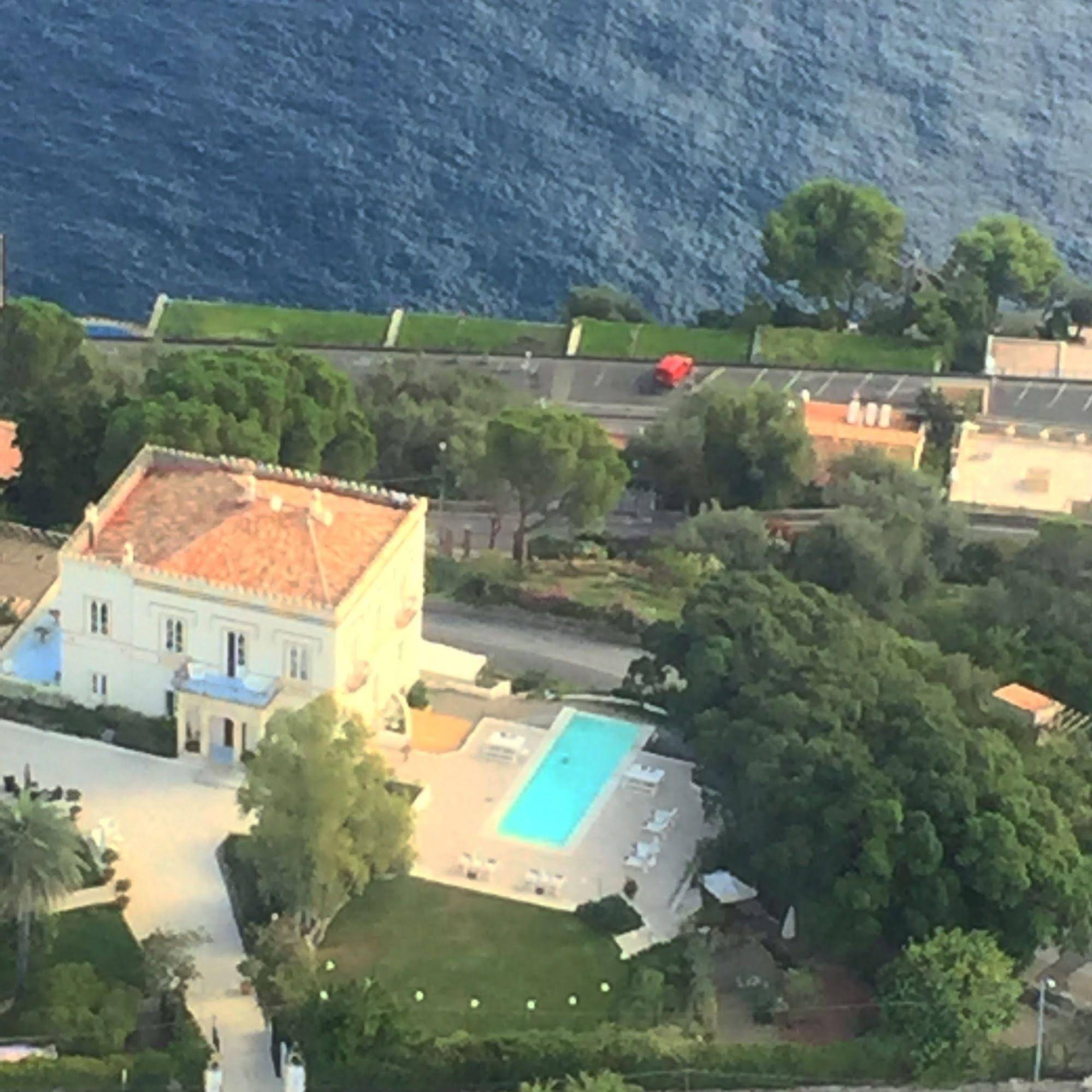 Villa Mon Repos