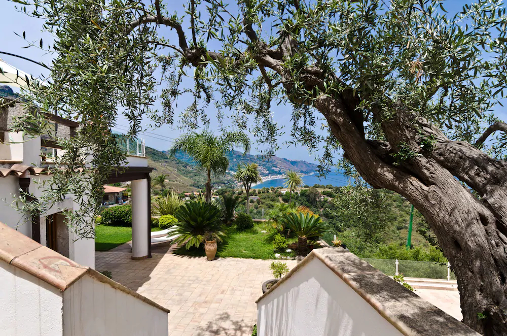 Villa Taorum