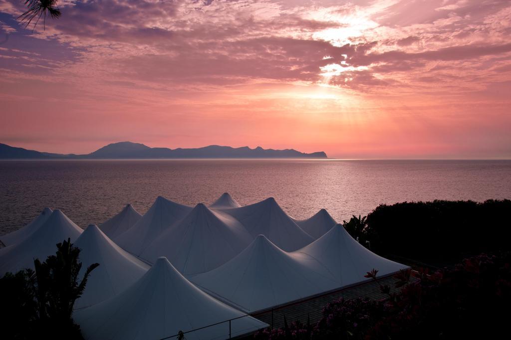 Perla del Golfo Resort