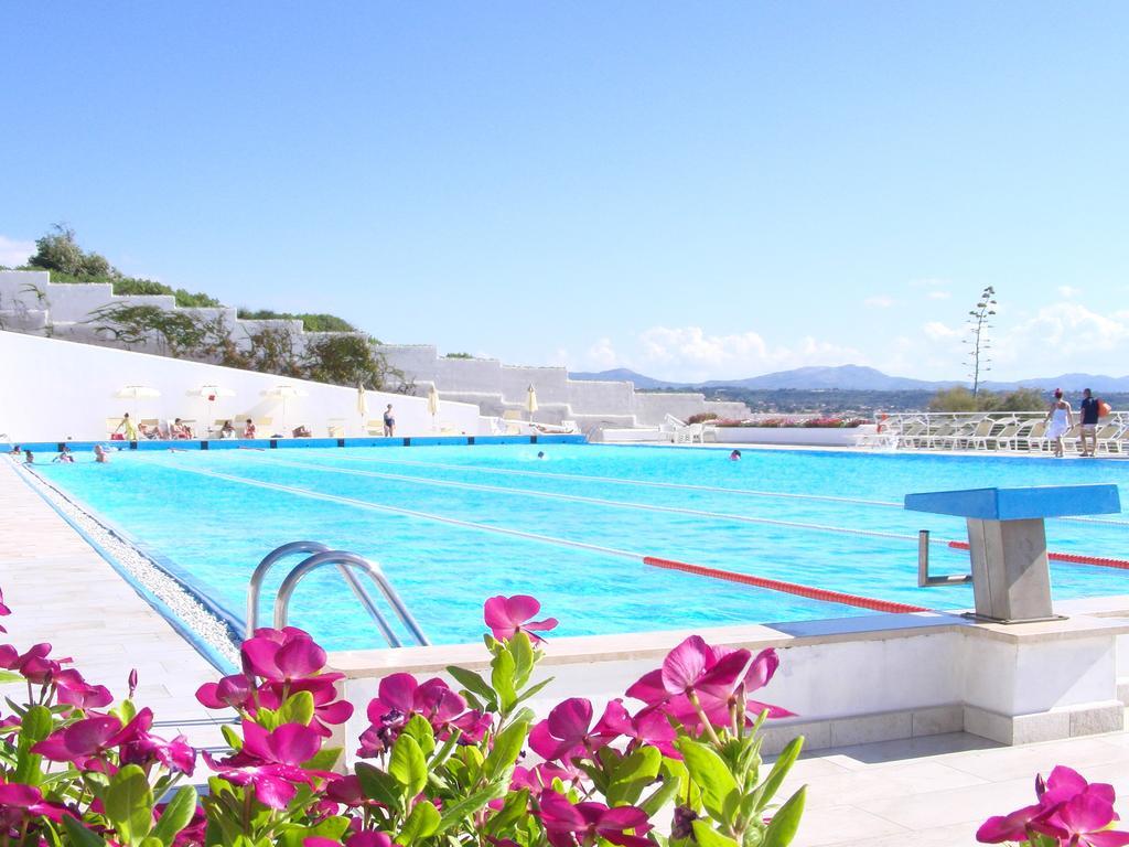 Perla del Golfo Resort