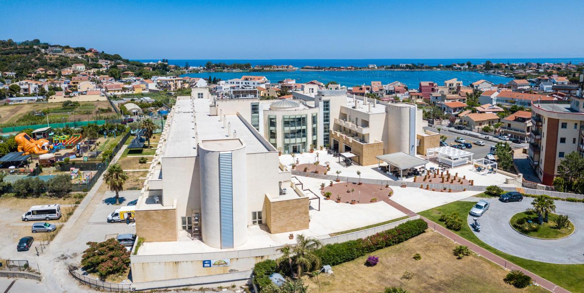 Capo Peloro Resort