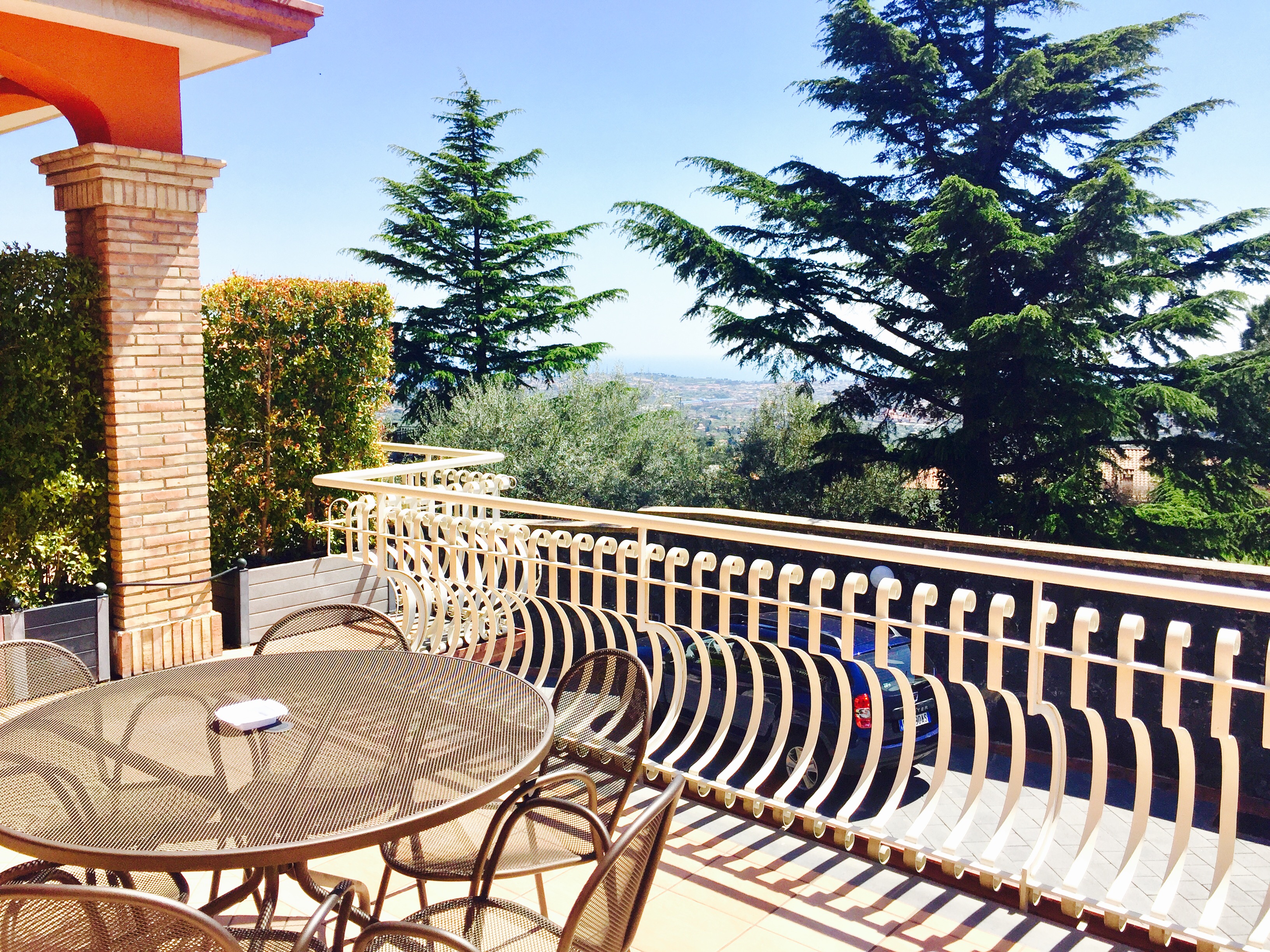 Etna Royal View