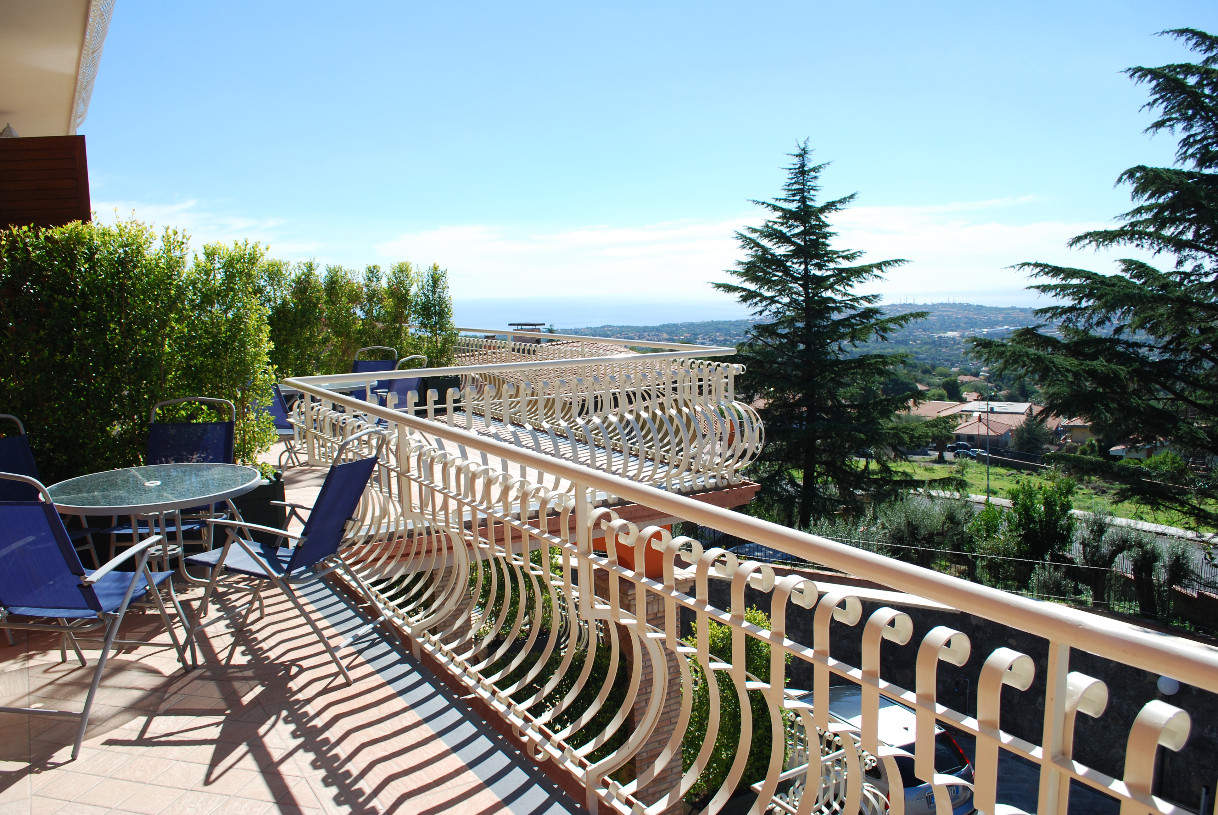 Etna Royal View