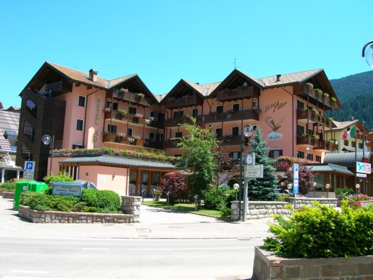 Hotel Adler