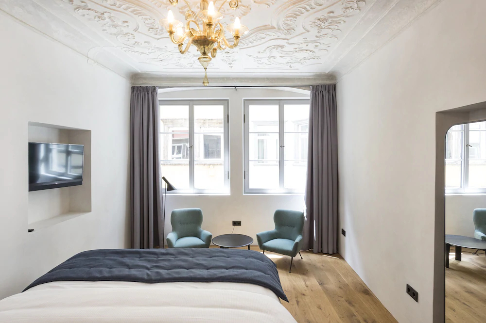 Goldenstern Townhouse