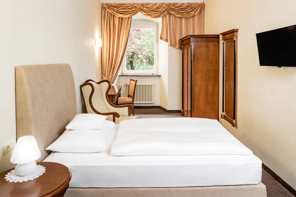 Parkhotel Mondschein