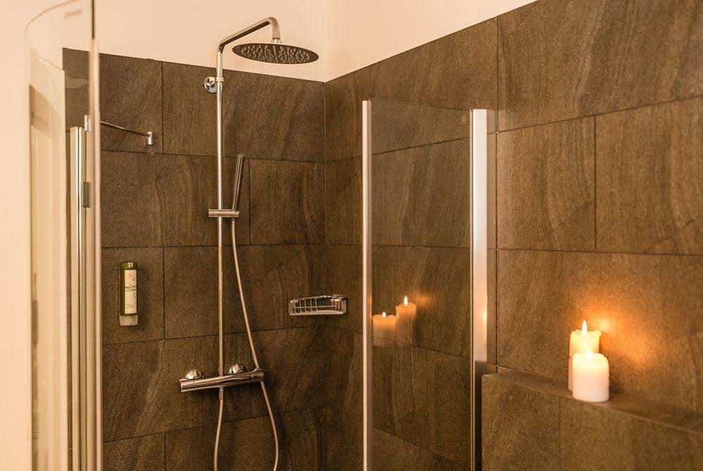 Hidalgo Suites & Residence