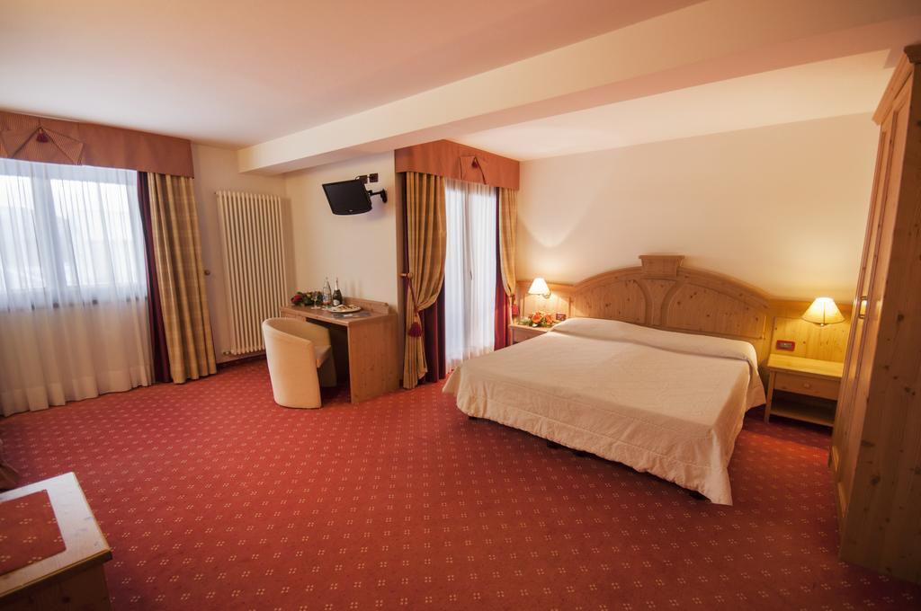 Golf Hotel