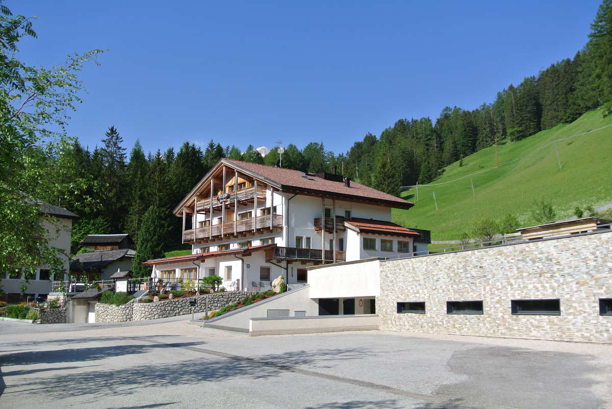 Appartamenti e Garni Pre da Nai