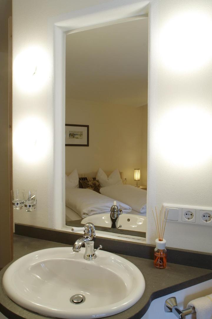 Dolomit Homes & Hotel