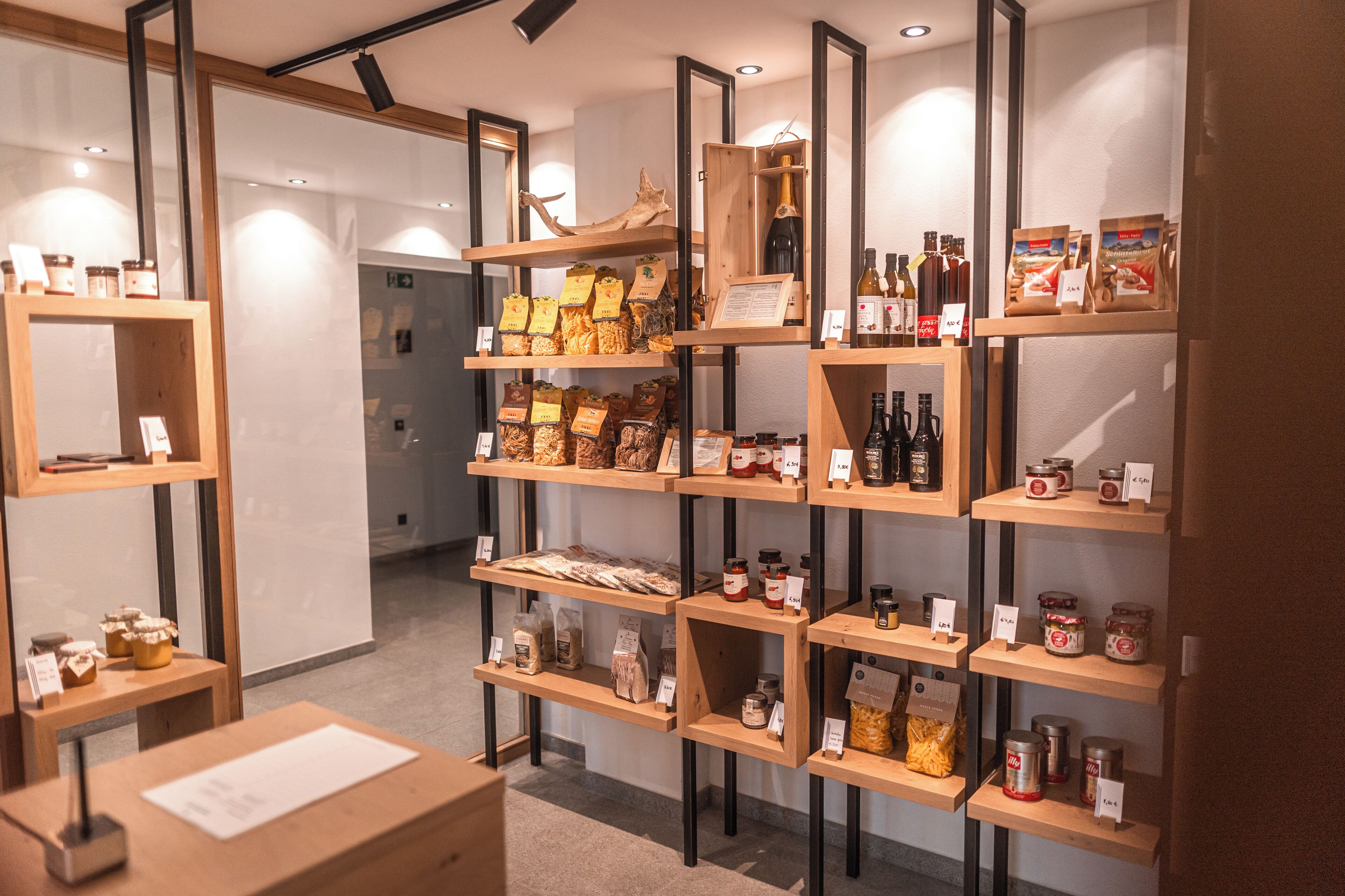 Maraias - Luxury Suites & Apartments