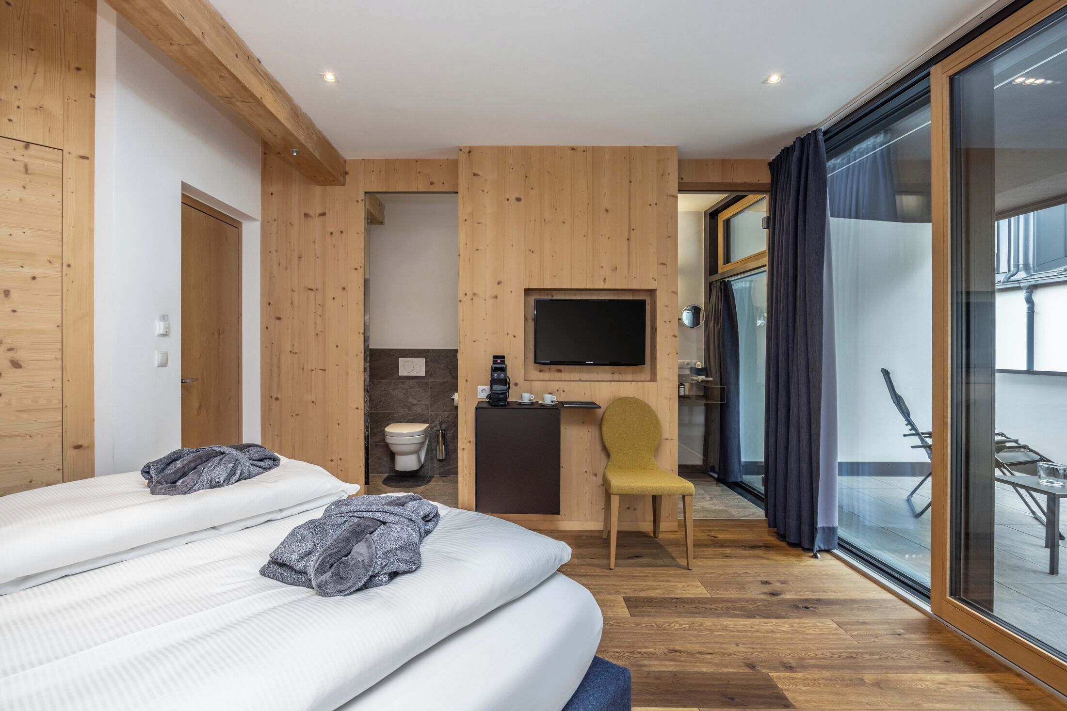 Maraias - Luxury Suites & Apartments