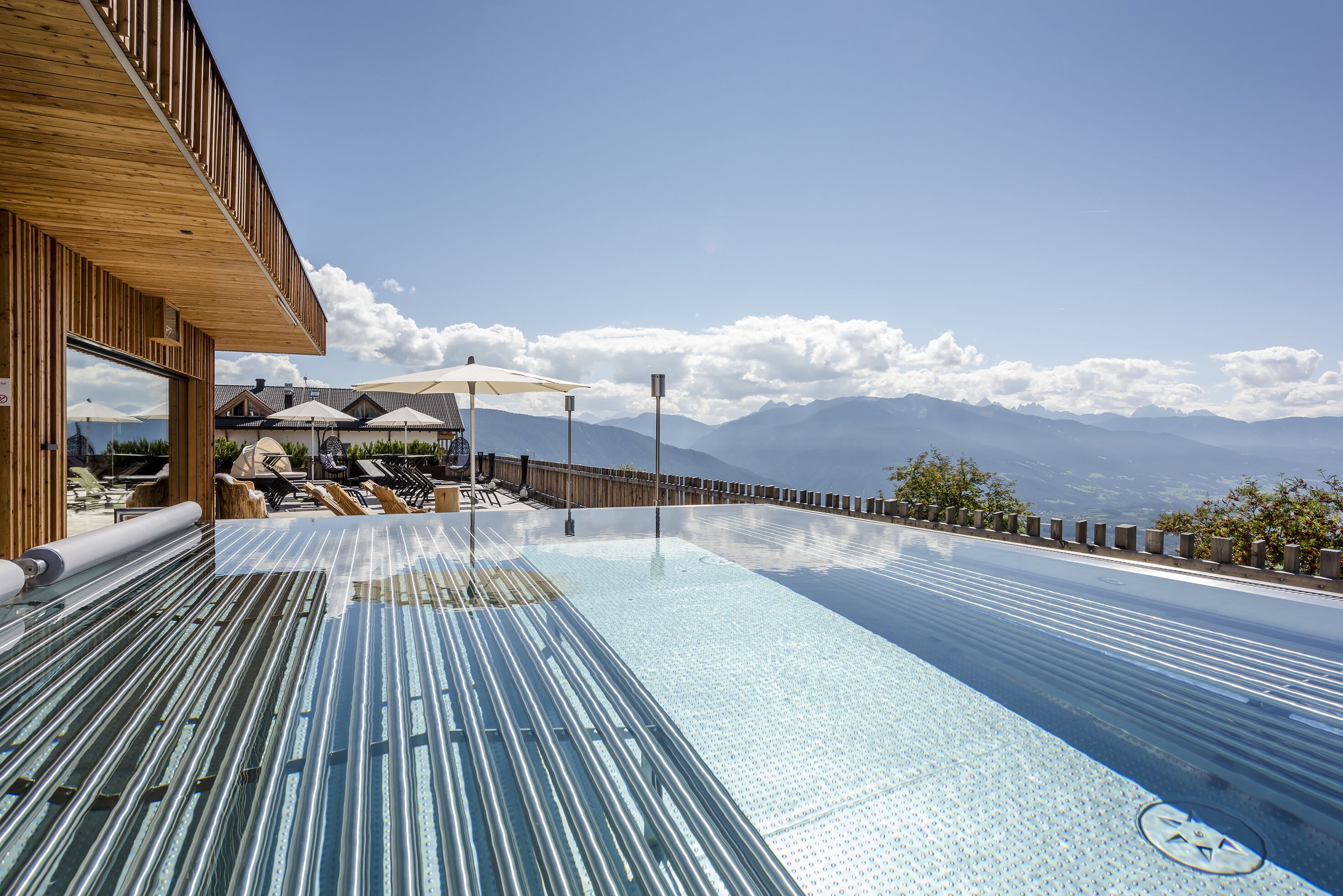 Tratterhof Mountain Sky Hotel