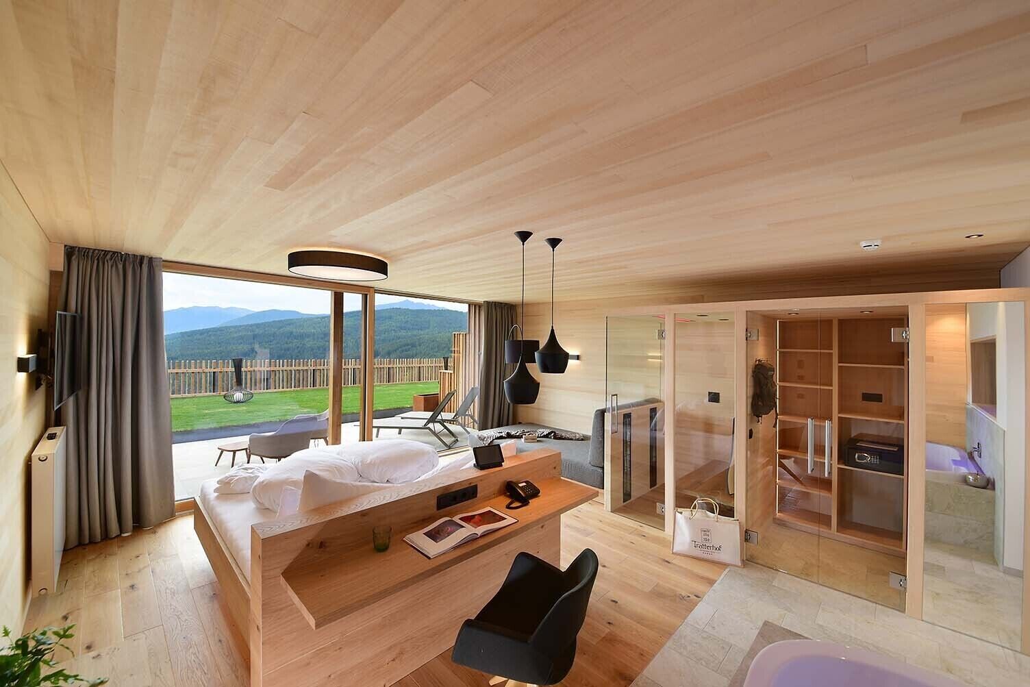 Tratterhof Mountain Sky Hotel
