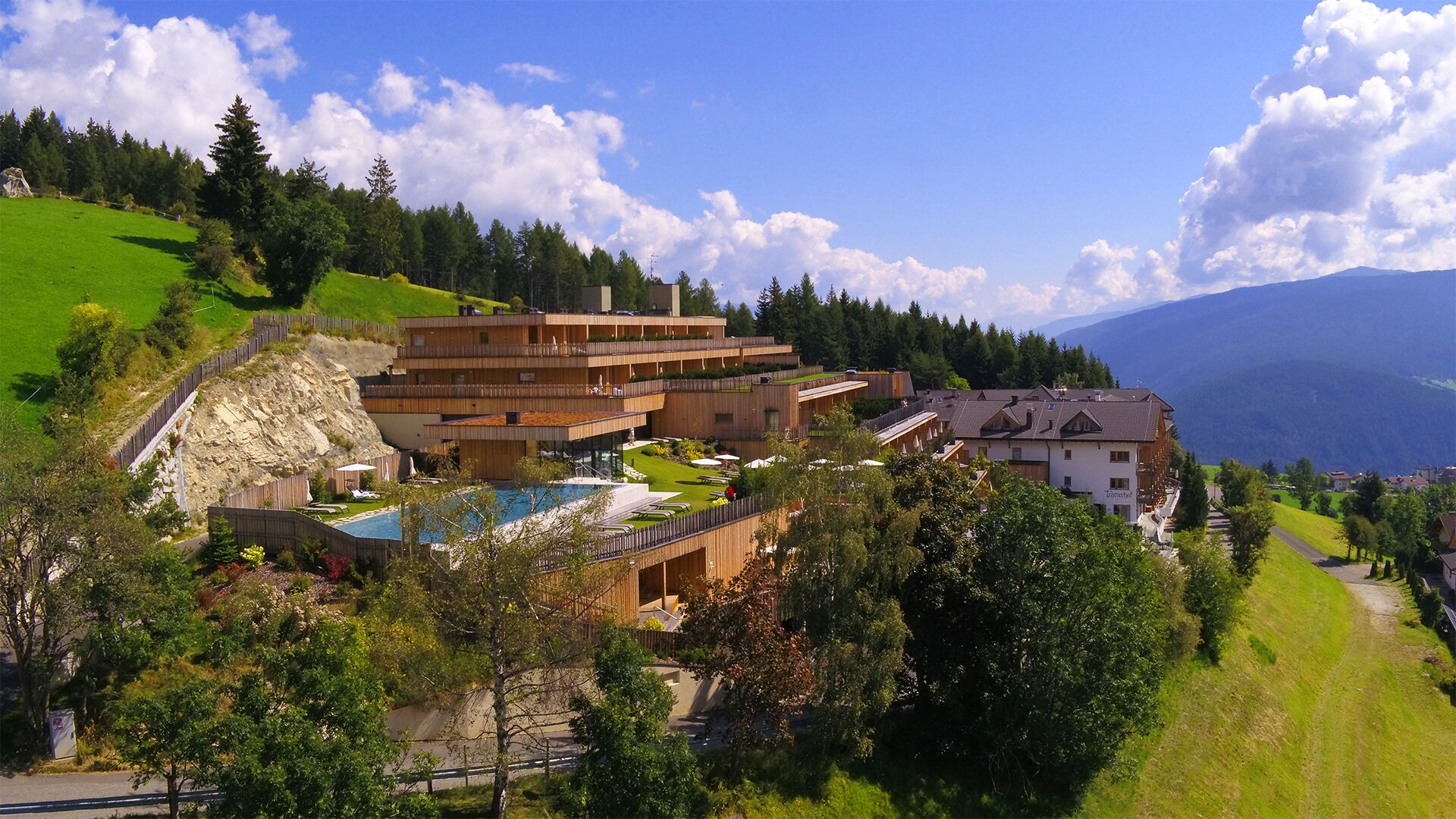Tratterhof Mountain Sky Hotel
